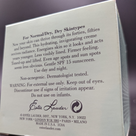 Estee Lauder Advanced Night Repair - Picture 2 of 6